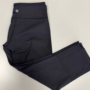 Lululemon Wunder under athletic material crop